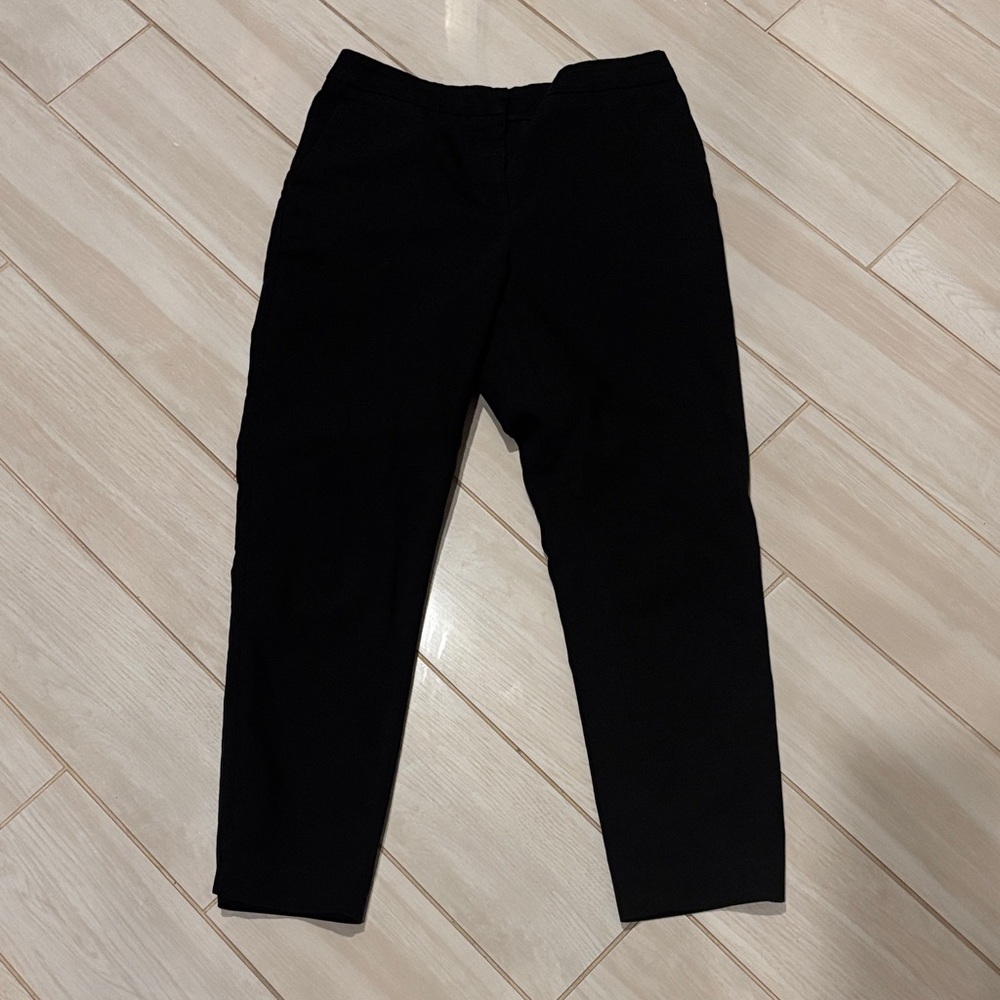 Elegant Black Cropped Pants
